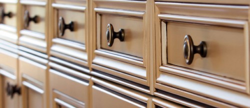 Row of kitchen cabinet drawer fronts